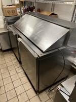 TIMED ONLINE AUCTION SPORTS BAR & RESTAURANT EQUIPMENT - 191 SEATING Auction Photo