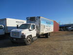 2004 CHEVROLET 6500 BOX TRUCK