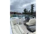2001 HURRICANE 21' SUN DECK Auction Photo