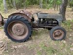1940 FORD MODEL 9N 4X2 2WD FARM TRACTOR