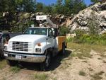 2000 CHEVROLET 7500 C SERIES BUCKET LIFT TRUCK