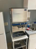 TIMED ONLINE AUCTION SURPLUS ASSETS OF NORTHERN LIGHT MERCY HOSPITAL Auction Photo