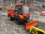 2005 HOLDER C9.78H DIESEL SIDEWALK TRACTOR