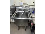 PUBLIC TIMED ONLINE AUCTION RESTAURANT EQUIPMENT - REFRIGERATION  Auction Photo