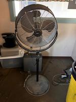 SECURED PARTY SALE TIMED ONLINE AUCTION 08 ELLIOT L60 BUCKET, WELDING EQ. Auction Photo