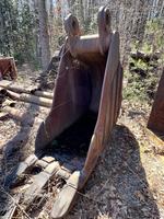 CATERPILLAR 245 BUCKET Auction Photo