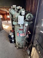 PUBLIC TIMED ONLINE AUCTION CAT LOADER, FORKLIFTS, LARGE Auction Photo