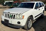 2005 JEEP GRAND CHEROKEE 4X4 LAREDO SUV
