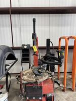 ABSOLUTE AUCTION LIVE ONSITE! ~ LATE MODEL ROAD TRACTORS, CAR CARRIERS, WRECKER, LOWBEDS Auction Photo