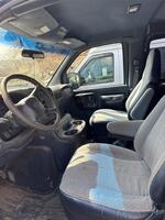 2000 CHEVROLET EXPRESS 3500 CARGO VAN Auction Photo