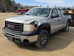 2009 GMC SIERRA 4X4 EXTENDED CAB PICKUP Auction Photo