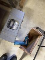 PUBLIC TIMED ONLINE AUCTION WOODWORKING & SUPPORT EQUIPMENT Auction Photo