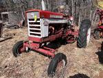 PUBLIC TIMED ONLINE AUCTION HAY EQUIPMENT - TRACTORS - TRAILERS Auction Photo