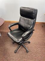 PUBLIC TIMED ONLINE AUCTION NEW APPLIANCES, FURNITURE, MATTRESSES Auction Photo