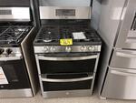 PUBLIC TIMED ONLINE AUCTION NEW APPLIANCES, FURNITURE, MATTRESSES Auction Photo