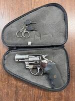 PUBLIC TIMED ONLINE ESTATE AUCTION HANDGUNS, AR-15, AMMO, ACCESSORIES Auction Photo