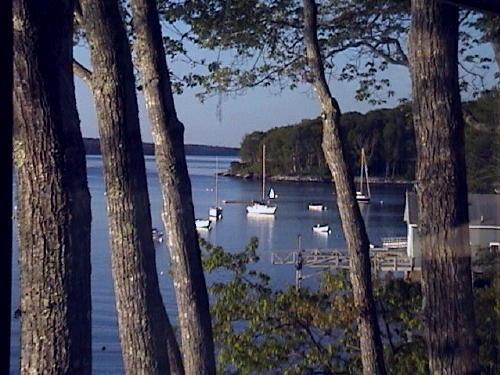 3,672+/- S.F. Oceanfront Cottage Auction