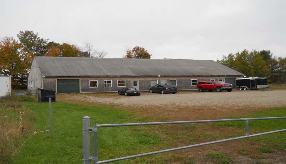 5,830± SF Coml/Mfg Bldg - 2.75± Acres Auction