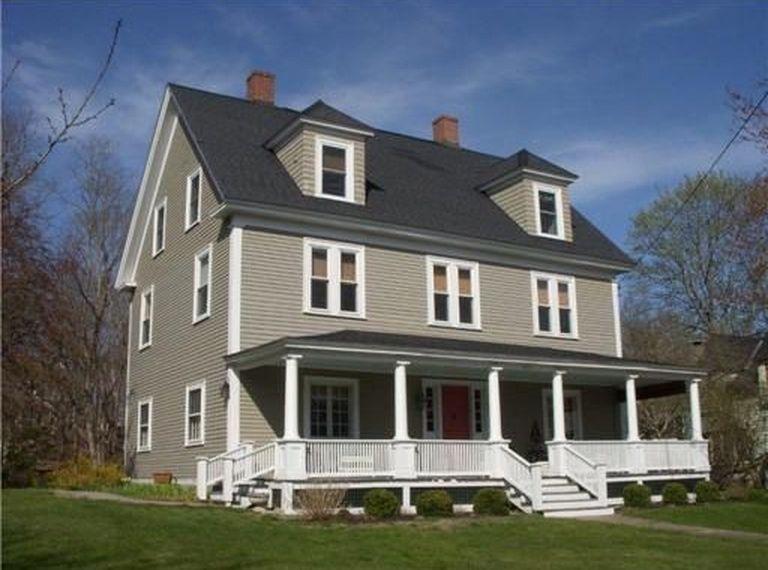 Circa 1910 Colonial 9BR/7BTH Home Auction