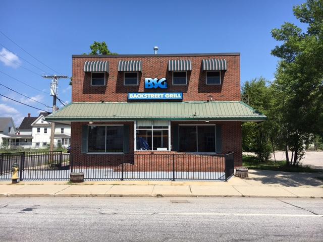 4,332+/-SF Restaurant Building & Equipment RE: Backstreet Grill Auction