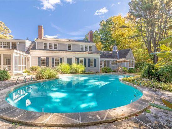 4,224+/-SF Royal Barry Wills Classic Cape Cod - 3.6+/-AC Auction