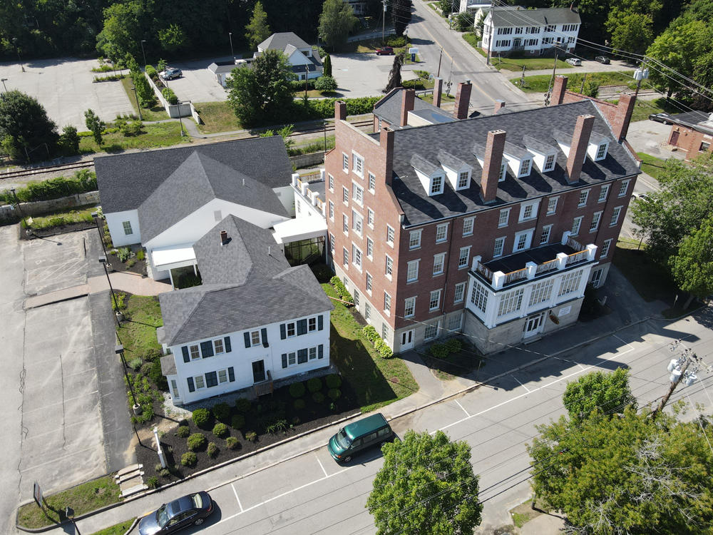 28,703+/- SF Class A Office Complex - 1.97+/-Acres Auction