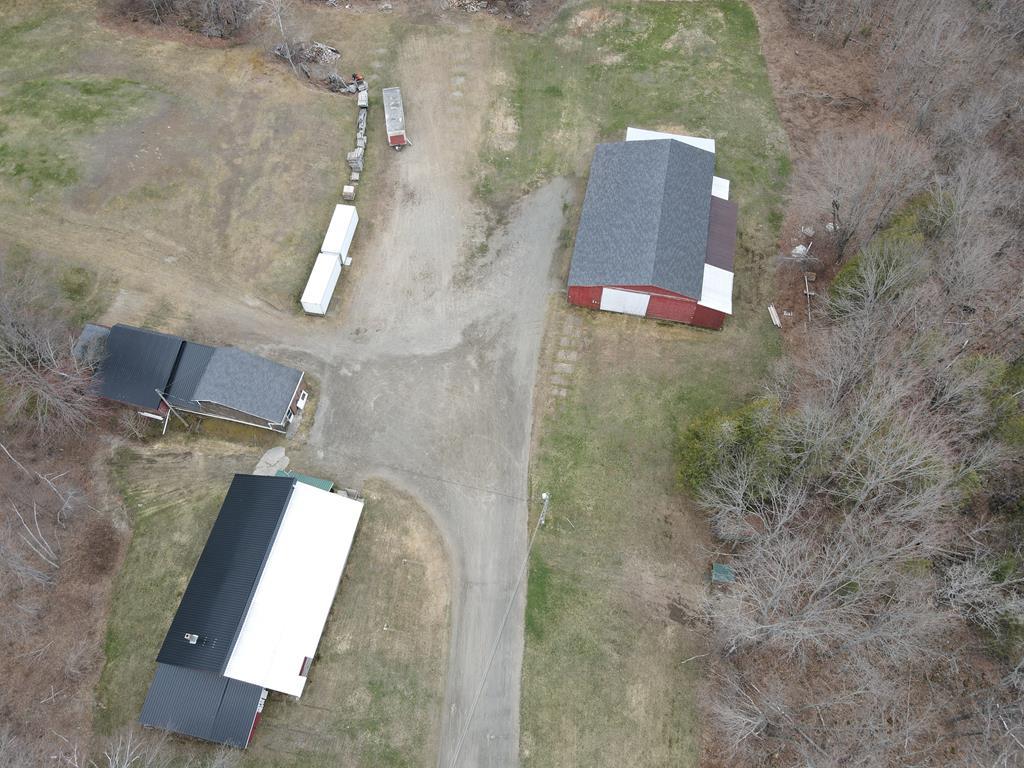 8,955+/-SF Retail/Commercial/Storage Complex - 8+/- Acres - Stream Frontage Auction