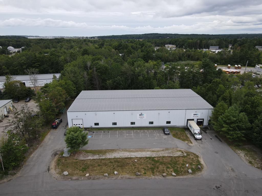 20,000+/-SF Warehouse Building - 1.79+/- Acres Auction