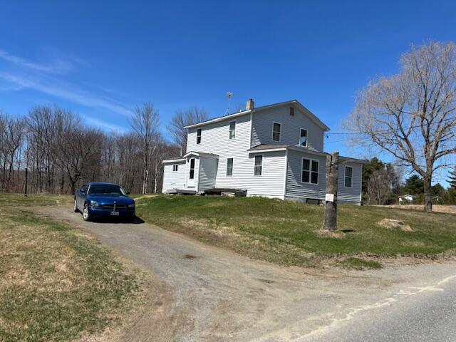 4BR Colonial Style Home - Barn - 4+/- Acres Auction