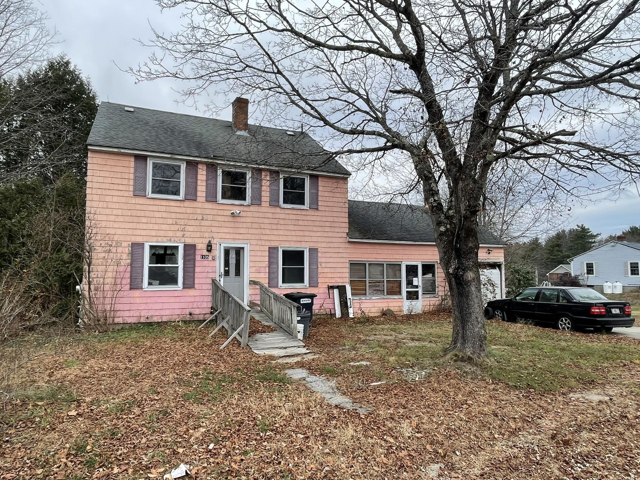 3BR Colonial Home - Garage .8+/- Acres Auction