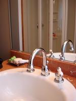 3,672+/- S.F. Oceanfront Cottage  Auction Photo