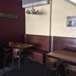 4,332+/-SF Restaurant Building & Equipment  RE: Backstreet Grill   Auction Photo