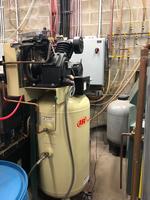 6-Bay Car Wash - 4.29+/- Ac. - Abutting Development Site Auction Photo